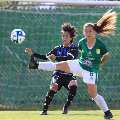 Profile Photo of Luz Ruiz (@Luzruiz19_) on Twitter