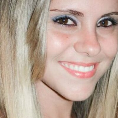 Profile Picture of Rosemary Oliveira (@rosyloura21) on Twitter