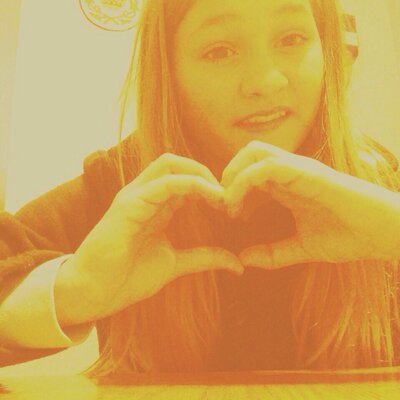 Profile Picture of I_love_CLAY (@KrazytinaTina) on Twitter