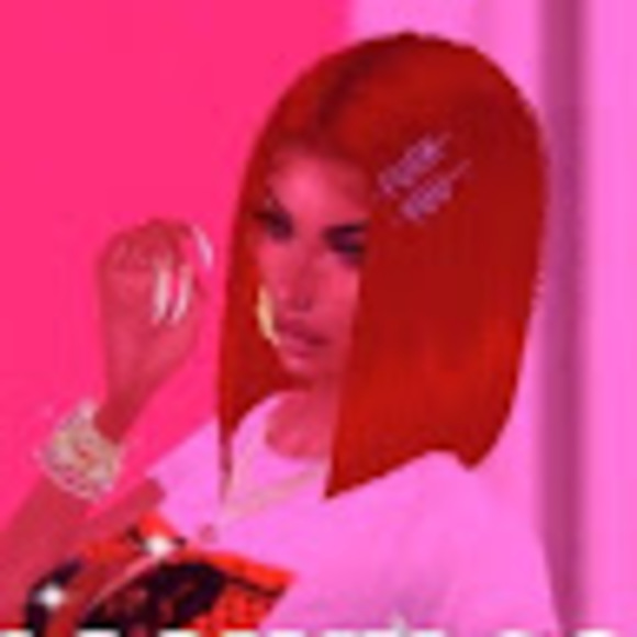 Profile Picture of Tt Dalilissue (@tyralolgirl) on Poshmark