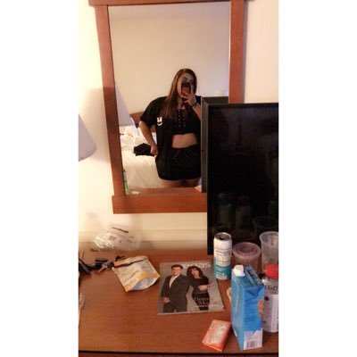 Profile Picture of Lessly Ramirez (@LeonLessly) on Twitter