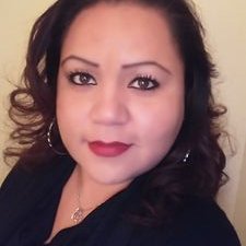 Profile Picture of Lily Monroy (@lilymonroy4) on Twitter