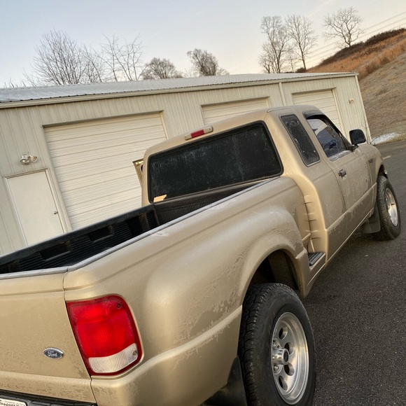 Profile Picture of Bailey Watson (@bailey0849) on Poshmark