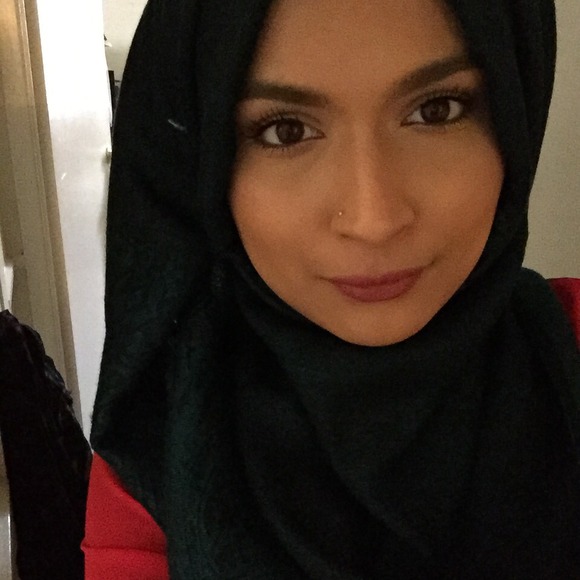 Profile Picture of Fahmida Chowdhury (@fahmidachow) on Poshmark