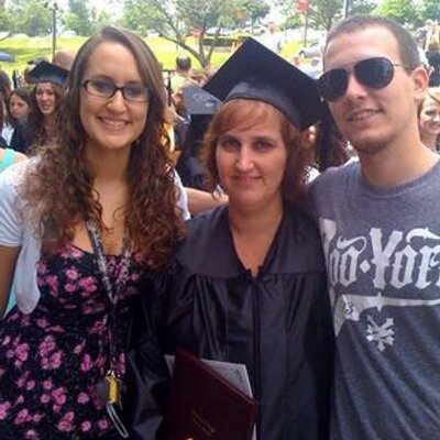 Profile Picture of Tina Frederick (@mocrazy56) on Twitter