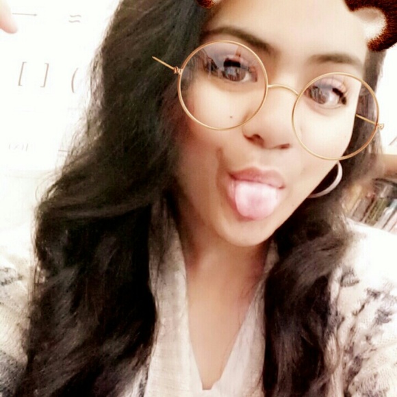 Profile Picture of Dj Laupati (@dj_206) on Poshmark