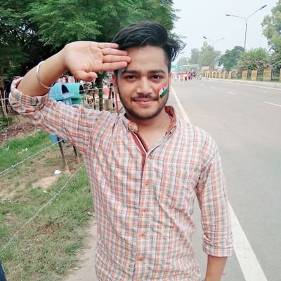 Profile Picture of Deepak Jaiswal (@i_deepakjaiswal) on Twitter