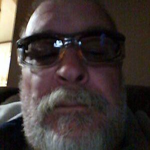 Profile Picture of Terry DeLay (@e5b5148c24784a5) on Twitter