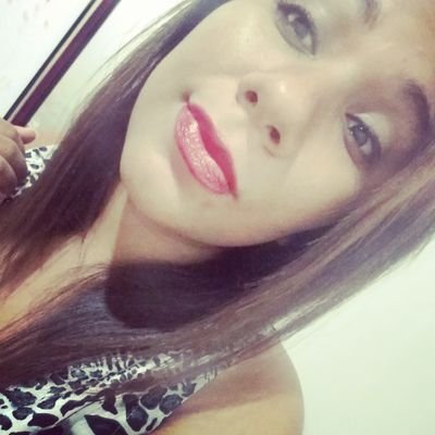 Profile Picture of Andrielly Joyce (@DryAcioli) on Twitter