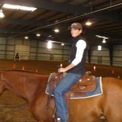 Profile Picture of Stacey Dunham (@WallaWallaWebb) on Twitter