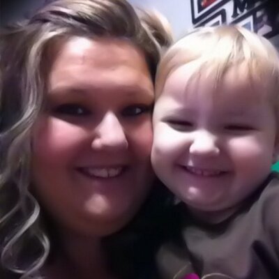 Profile Picture of Mandy McCleskey (@mandah_17) on Twitter