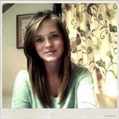 Profile Picture of Lizzy Davis (@lizzydavis_66) on Twitter