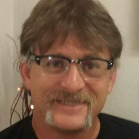 Profile Picture of Mike Burrows (@haulinboats) on Poshmark