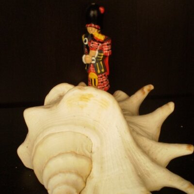 Profile Picture of Gilly, Glenn, & Clay (@neverendingpoem) on Twitter