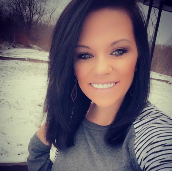 Profile Picture of Brooklon Stunkard (@bstunkard) on Poshmark