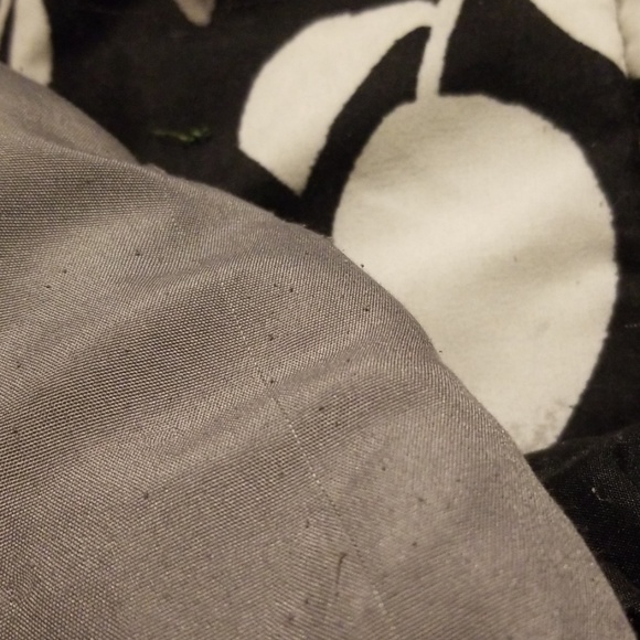 Profile Picture of Whitney Killinger (@emeraldzmay) on Poshmark