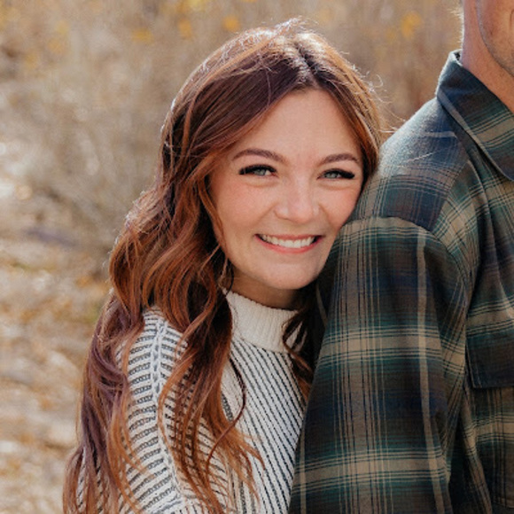 Profile Picture of Shawnee Mcmullin (@shawneemcmullin) on Poshmark