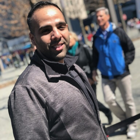 Profile Picture of John Hamameh (@jhamameh) on Poshmark