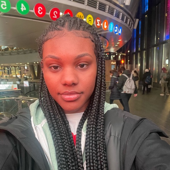 Profile Picture of Kaisha Tingman (@ktingman20) on Poshmark