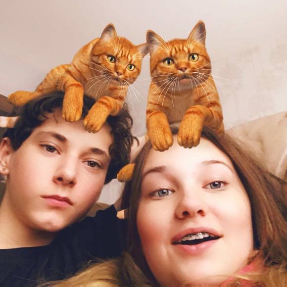 Profile Picture of Lucy Hanson (@lucyhanson986) on Poshmark