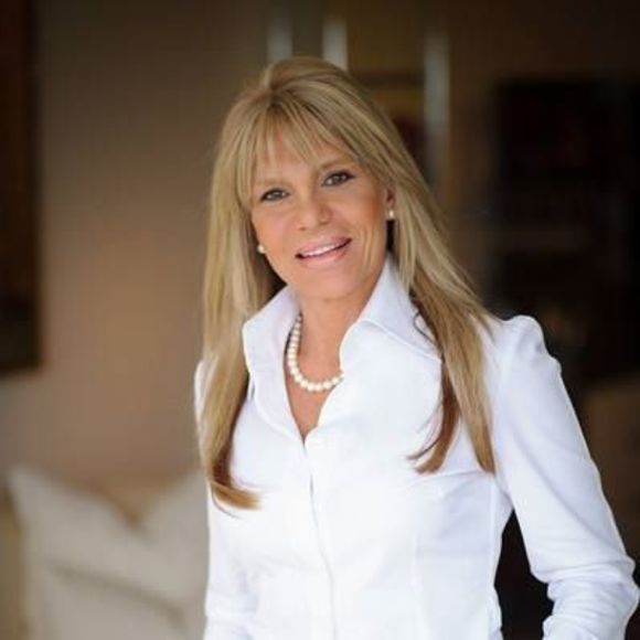 Profile Picture of Claudia Saide (@adiucla) on Poshmark