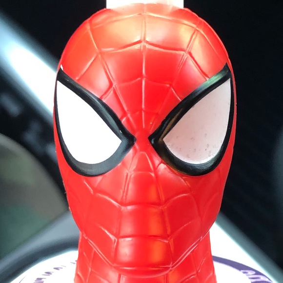 Profile Picture of Andrew Woodward (@scarietta24) on Poshmark