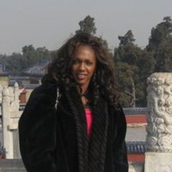 Profile Picture of Kavassa Cummings-lambden (@kavassalambden) on Poshmark