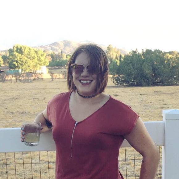 Profile Picture of Alix Webb (@a_webby) on Poshmark