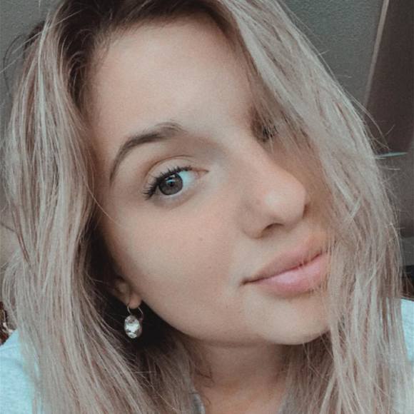 Profile Picture of Jenna Jorgensen (@jennajorgensen1) on Poshmark