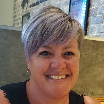 Profile Picture of Kim McNulty (@KMcNulty23) on Twitter