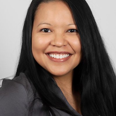 Profile Picture of Yolanda Clement - Keller Williams Emerald Coast (@ClementCoast) on Twitter