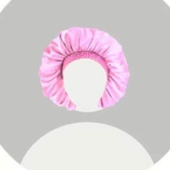 Profile Picture of Takhya Boose (@takhyaboose) on Poshmark