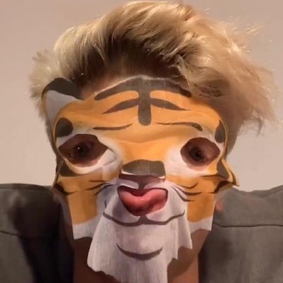 Profile Picture of Las Tigritas Del Team Ken🐯💜 (@tigritasteamken) on Twitter