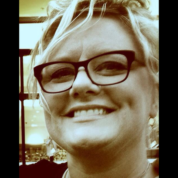 Profile Picture of Christina Mcgehee (@cmcgehee999) on Poshmark