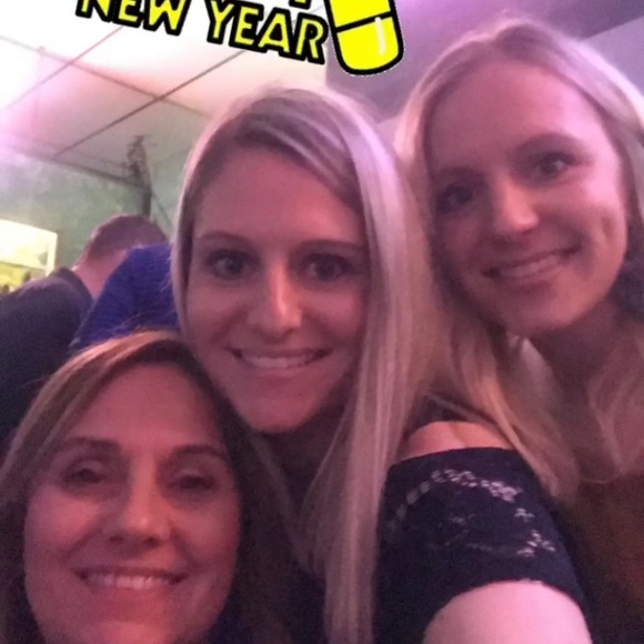 Profile Picture of Michelle Skjerven (@mskjerven) on Poshmark