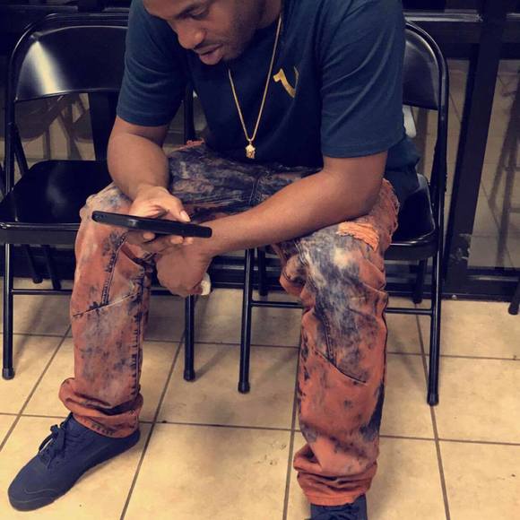 Profile Picture of Derrick Simpson (@derricksimpson) on Poshmark