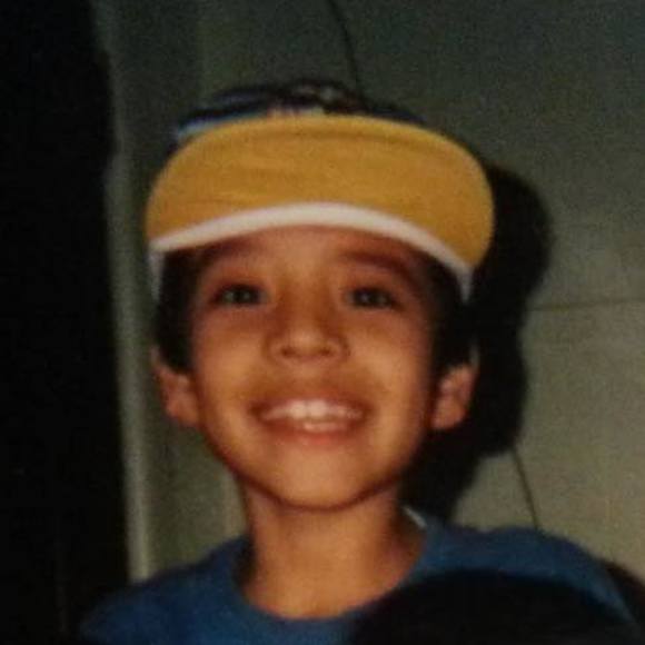 Profile Picture of Jesse Servin (@jesse0787) on Poshmark