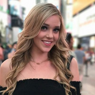 Profile Picture of Daniella Muller (@daniell56787422) on Twitter