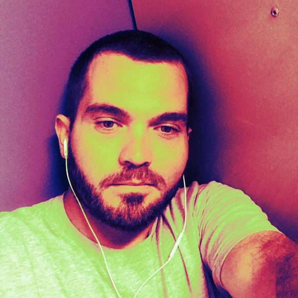 Profile Picture of Ryan Boyd (@ryanboyd424) on Poshmark