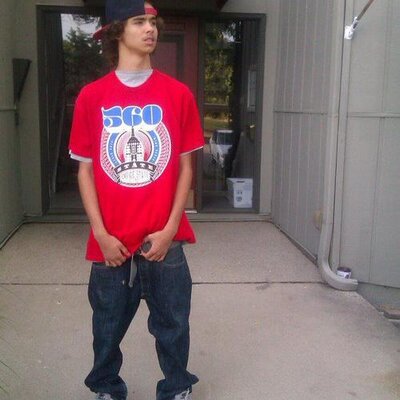 Profile Picture of Brandon Keyes (@_Young_Cash) on Twitter