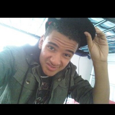 Profile Picture of Andrew McVeigh (@andrewthebronx) on Twitter