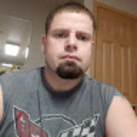 Profile Picture of Joshua Solesbee (@solesbee1022) on Poshmark