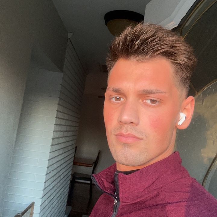 Profile Picture of Aaron Molnar (@@aaronmolnar) on Tiktok