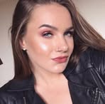 Profile Picture of Katherine Shales (@Katherine-Shales) on Facebook