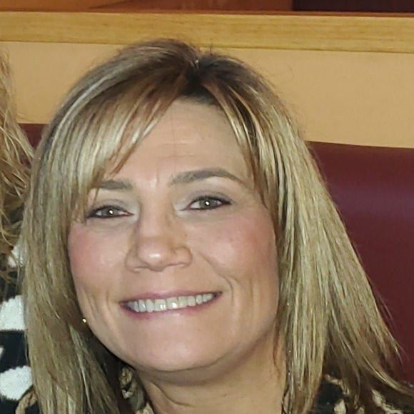 Profile Picture of Laurie Bissonnette-littlefield (@lmljwljr) on Poshmark