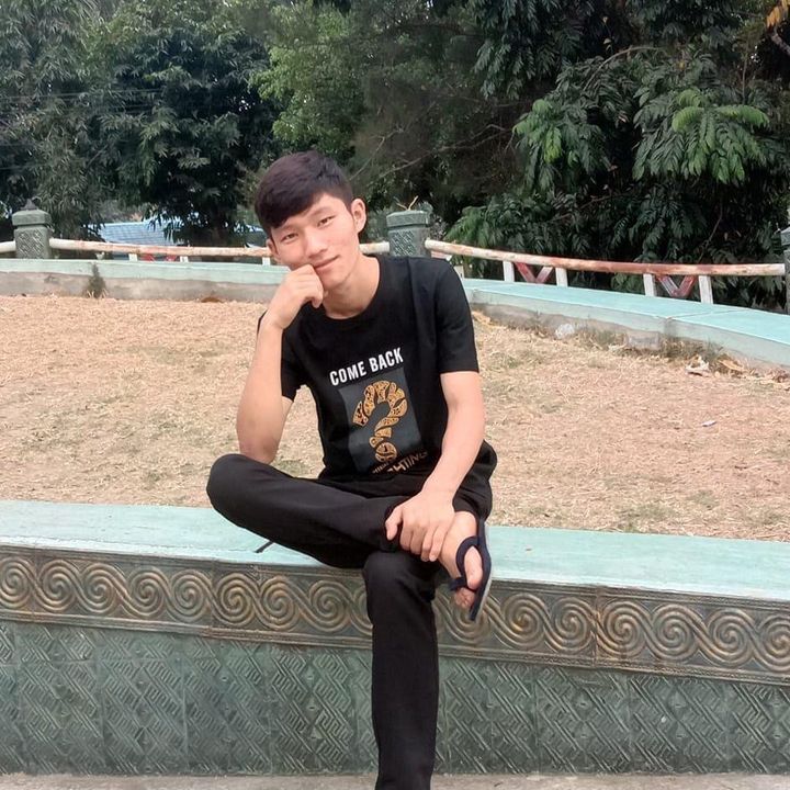 Profile Picture of NgwaPhawSar (@love1232272) on Tiktok