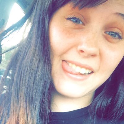 Profile Picture of Shawna Wilder (@kussh_smoker) on Twitter