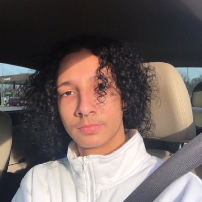 Profile Picture of Richard Locklear (@RichardLocklea7) on Twitter