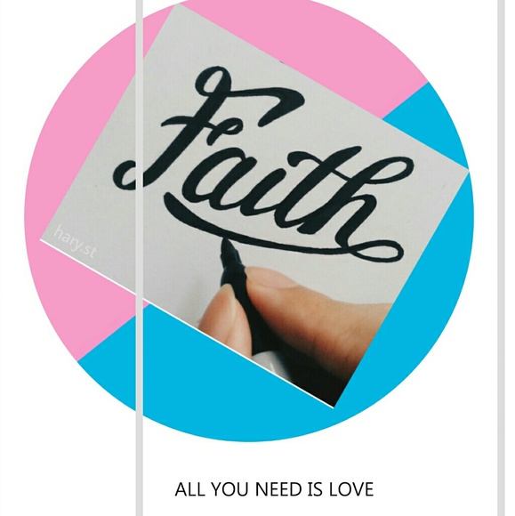 Profile Picture of Lara Shaw (@bebeshaw13) on Poshmark