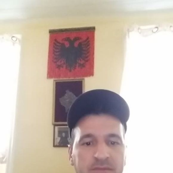 Profile Picture of Shpend Lokaj (@slokaj) on Poshmark